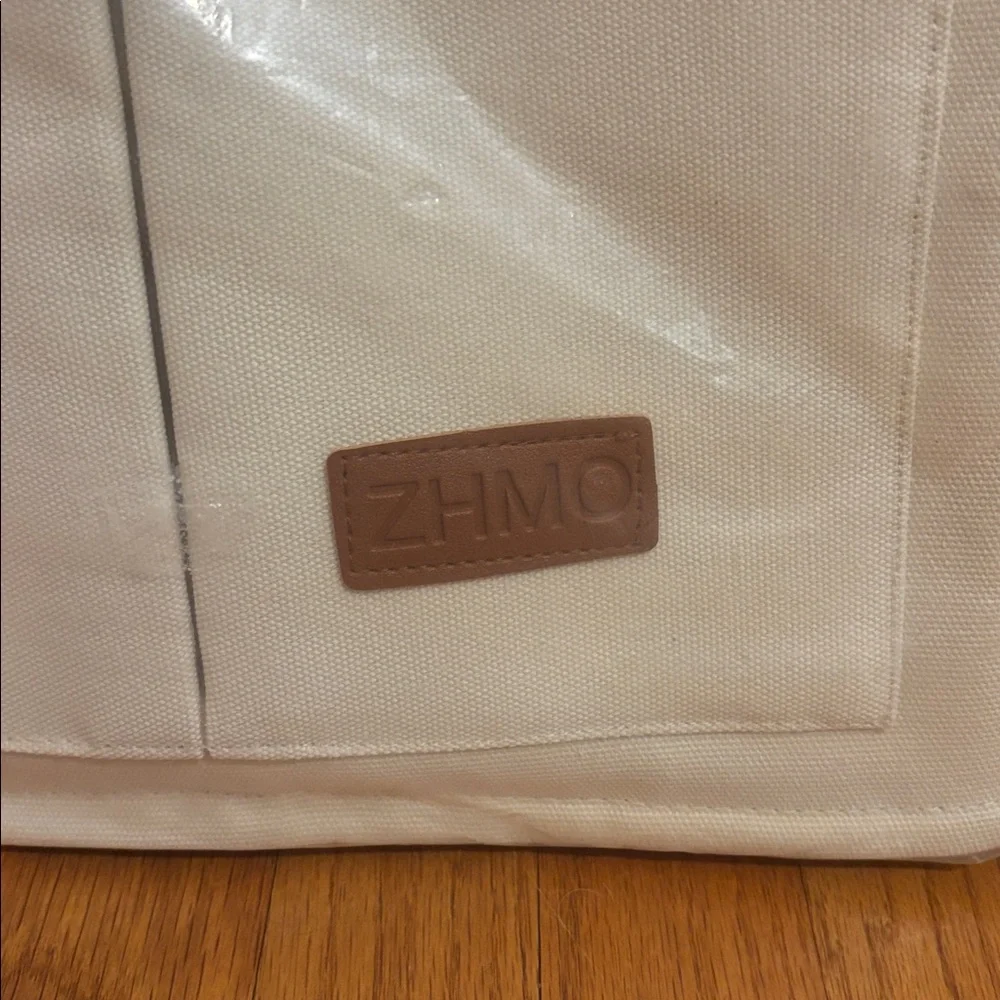 ZHMO Cream Canvas Tote Bag NWT